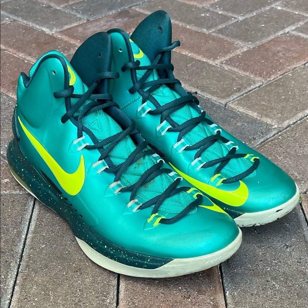 Nike KD5 ‘The Hulk’ basketball sneakers - Picture 8 of 11
